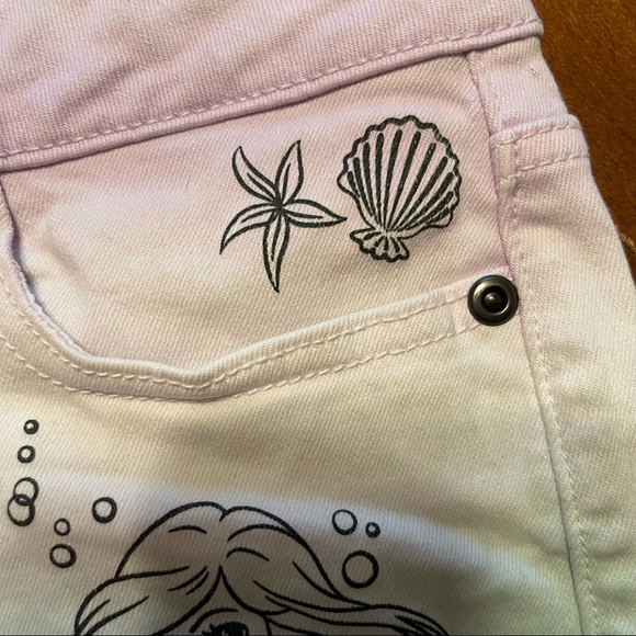 Disney Princess Ariel Denim Shorts - Picture 4 of 14